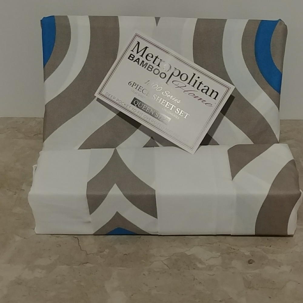 Metropolitan Bamboo Abstract Gray Queen She⦠- Picture 5 of 12
